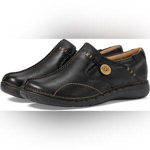 Clarks Black Un.loop Loafers
